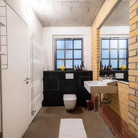The Rms - Piano Remise Kreuzberg Holiday home *
